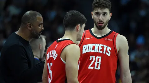 皇家社会迎战中日德兰欧联杯前瞻：核心球员缺席，皇家社会阵容调整迎战！