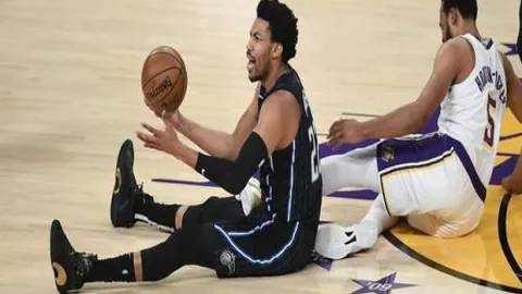 新加坡60年水运世锦赛吉祥物登场，SG60游泳挑战同期开启